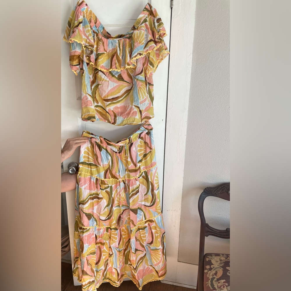 Floral Ruffle Two-Piece Skirt Set - Multicolor - Picture 9 of 16